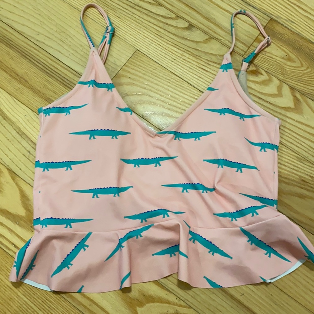 Kortni Jeane size small alligator top